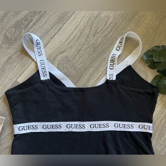 Guess black bodysuit with contrasting white logo straps and keyhole cutout sz L - Picture 7 of 8